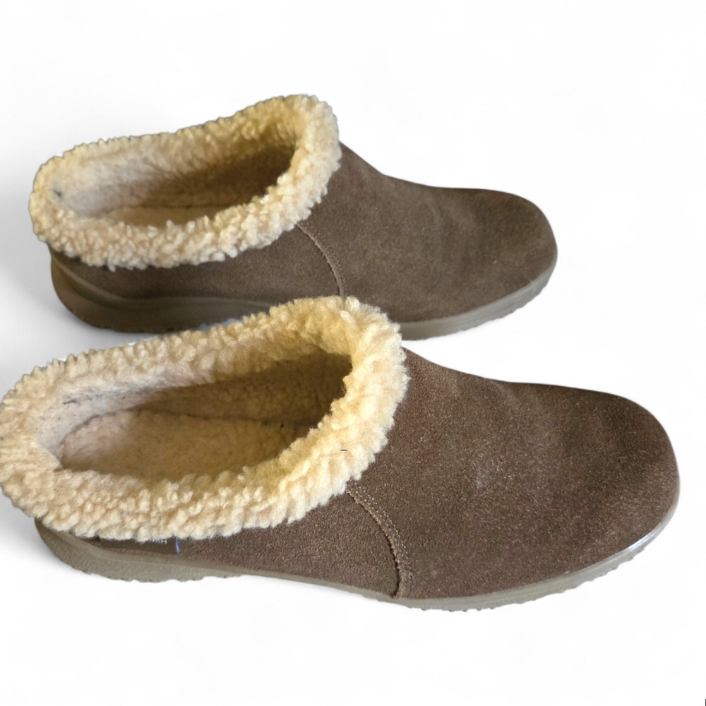 Minnetonka Brown Suede Fur Lined Clogs Like New! - Picture 4 of 7
